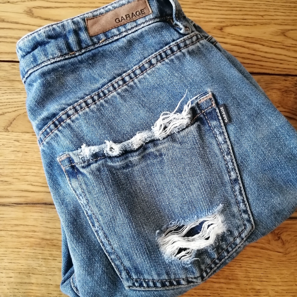 Garage boyfriend ripped jeans size 3